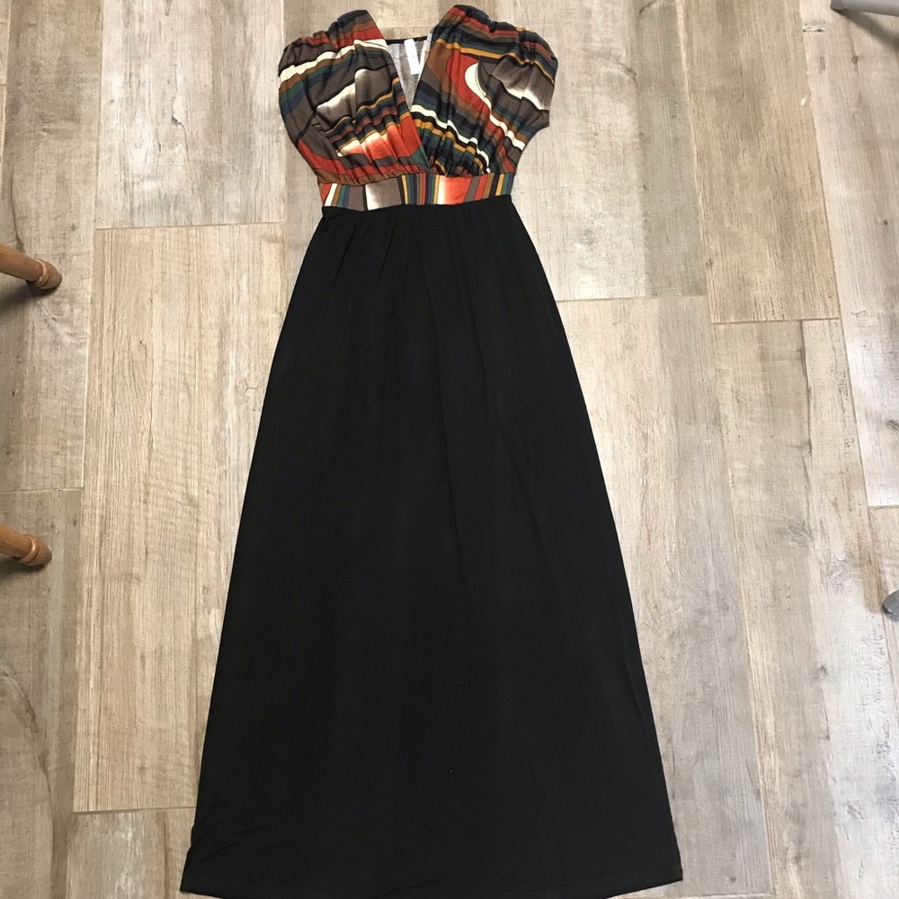 🌴Beautiful Maternity Maxi Dress
